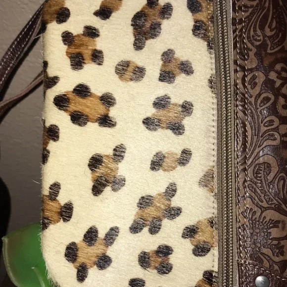 Myra Bag - Picture 6 of 7